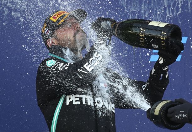 Valtteri Bottas nappasi Venäjän GP:n voiton syyskuussa. 