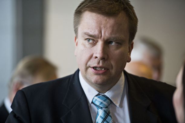 Antti Kaikkonen on nousemassa Uutissuomalaisen tiedon mukaan ministeriksi.