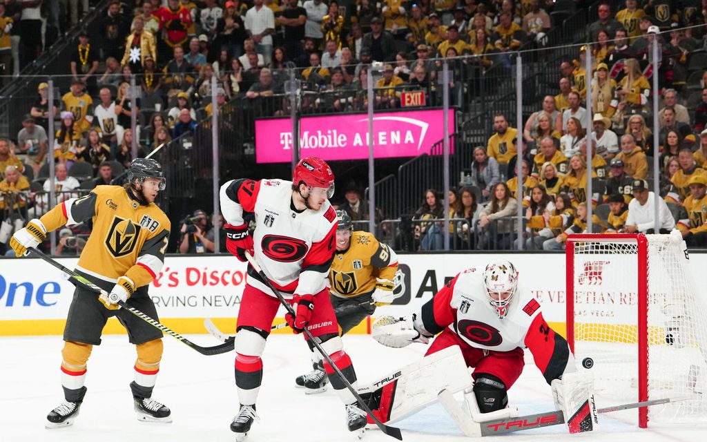 Maalivahti­kriisi keskellä Stanley Cupin finaalisarjaa