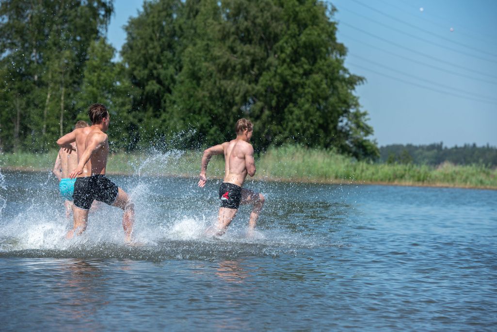Suomen yleisten uimarantojen vedet ovat puhtaita 