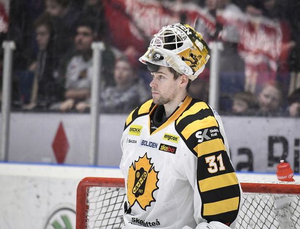 Skellefteån SHL-finaaleihin torjunut Joni Ortion ura jatkuu ruotsalaistietojen mukaan KHL:ssä.