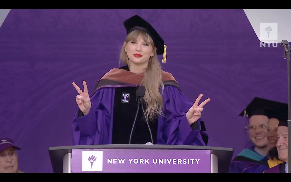 Yliopisto antoi Taylor Swiftille kunniatohtorin arvonimen – kansa raivostui: ”Meidän muiden pitää velkaantua