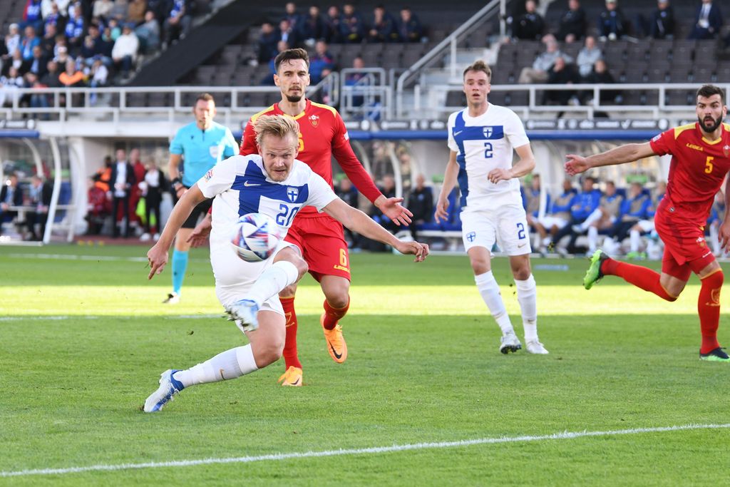 Suomi–Montenegro -ottelun Leijonat & lampaat – ”Stadikka jäi kaipaamaan knallia Jollelle”