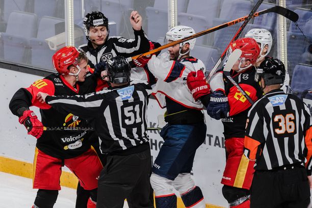 Tiedot KHL:stä: Onko Jokerien playoff-pelit jo kuopattu?