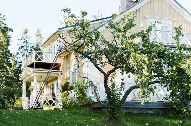 Tukkilan tilalla pääsee nauttimaan maalaistunnelmasta.