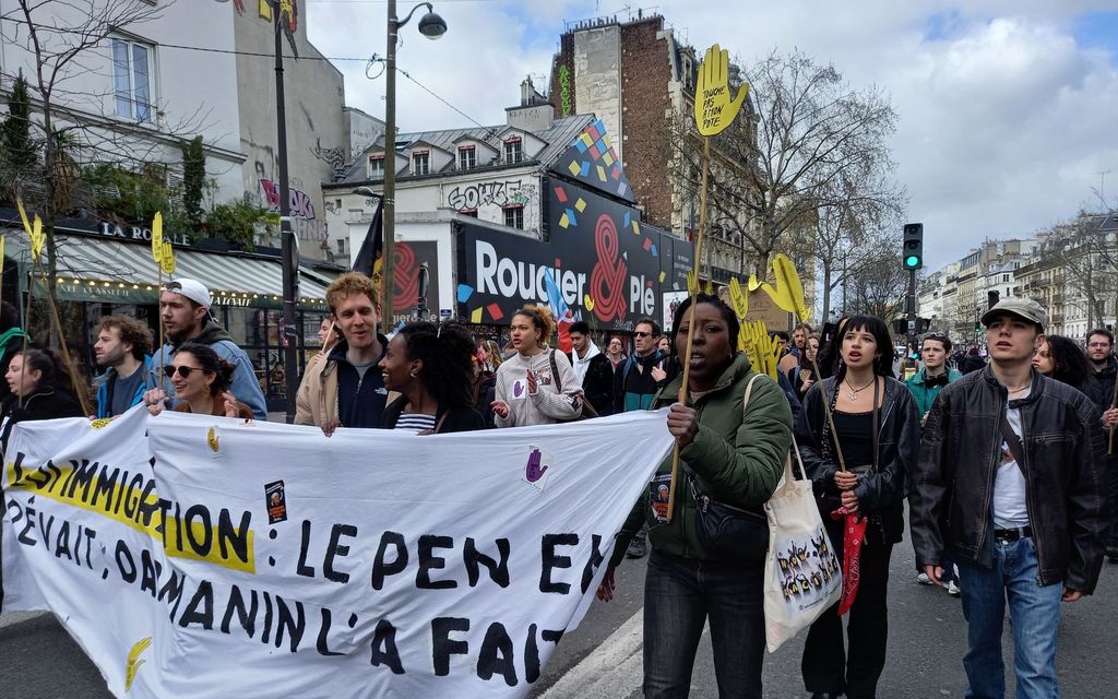 Kiukkuiset ranskalaiset marssivat kaduille Pariisissa – Koko maa kaaoksen vallassa: Nämä asiat mielen­osoittajia nyt hiertävät