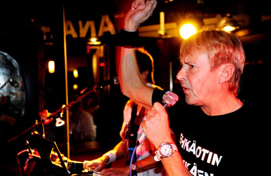 Matti Nyk nen Ei Kerro Vankilaan Menosta Oliko T m Viimeinen Keikka matti-nyk-nen-ei-kerro-vankilaan-menosta-oliko-t-m-viimeinen-keikka