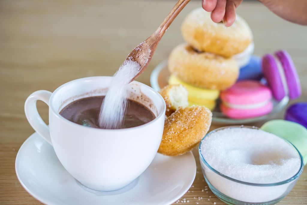 Kannattaako sokerin syönti lopettaa? 9 tehokasta terveysvaikutusta