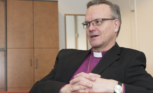 Uusi arkkipiispa huolissaan: kansa kaikkoaa kirkosta, ja jäljelle jäävät  jakaantuvat eri leireihin