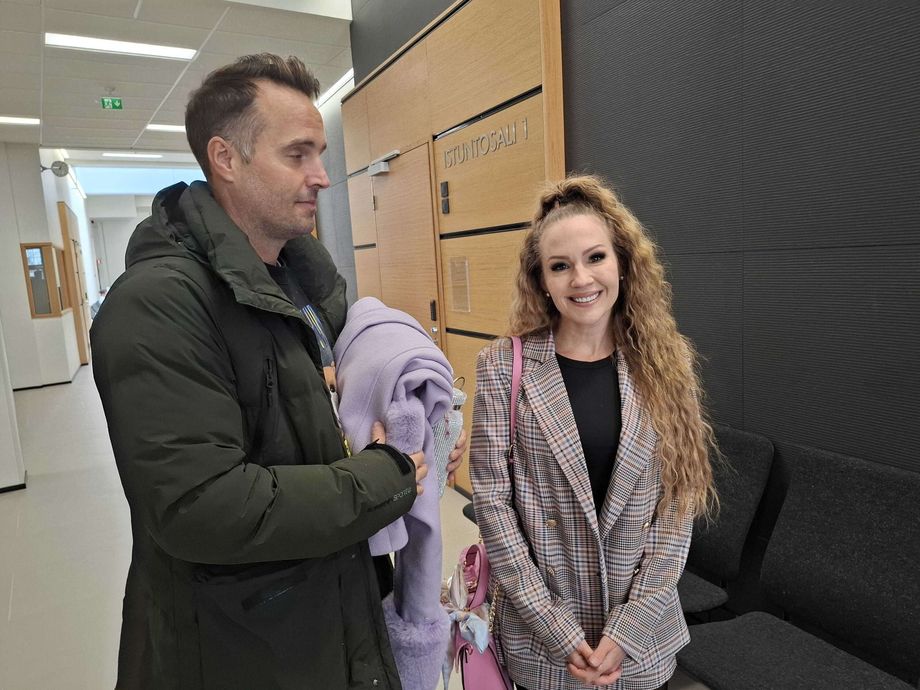 Portion Boysin Tiina Forsby kertoi itkien vuosien piinasta: Tuomittu nainen  uhosi, ettei lopeta koskaan