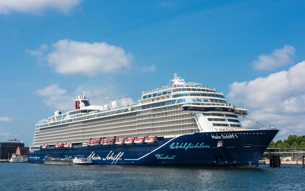 Suomessa valmistetun jätti­risteilijän matkustajat kammo­tilanteessa