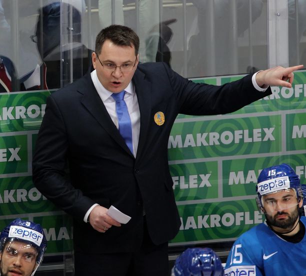 Andrei Nazarov on toiminut myös Kazakstanin maajoukkueen päävalmentajana.