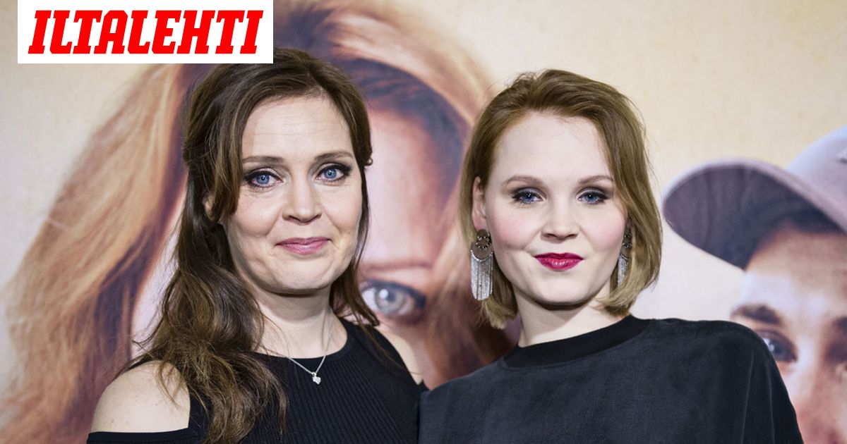 Tiina Lymi Ja Kaunis Ella Tytar Ovat Kuin Kaksi Marjaa
