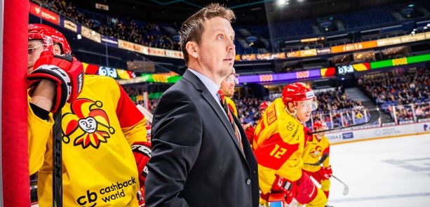Jokerien päävalmentaja Lauri Marjamäki ei sijoittunut kärkeen äänestyksessä suosituimmasta KHL-valmentajasta.