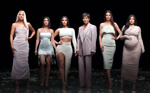 Näkökulma: Kardashianit saavuttivat reality­sarjalla kaiken, mitä voi – miksi ihmeessä he silti jatkavat?