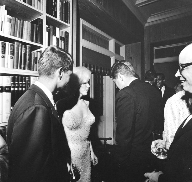 Marilyn Monroe suihin