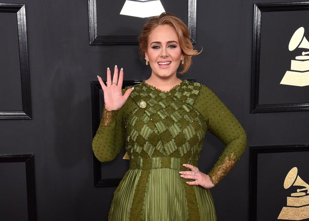 Adele erosi viime vuonna aviomiehestään.