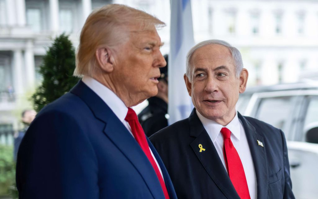 Ajautuiko Donald Trump ansaan?