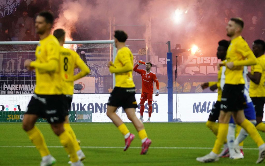 Kaoottinen näky Helsingissä – HJK-fanien käytöksestä huolestunut huomio