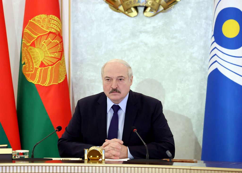 Näkökulma: Lukašenka pantiin kyykkyyn, mutta Kiinaa ja Venäjää kumarretaan