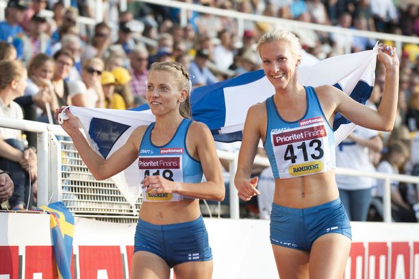 Janica Rauma ja Camilla Richardsson ottivat kaksoisvoiton kolmen tonnin esteissä.