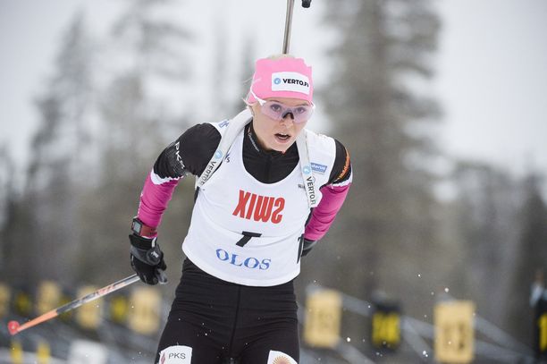 Mari Eder pudotti torstaina seitsemän taulua kymmenestä Oloksen leirikilpailussa Muoniossa ja voitti tapahtuman. Kaisa Mäkäräinen ei ollut mukana.