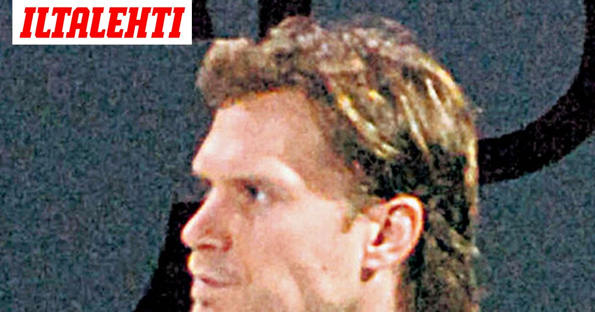 Kimmo Timonen maailman toiseksi kallein kiekkoilija