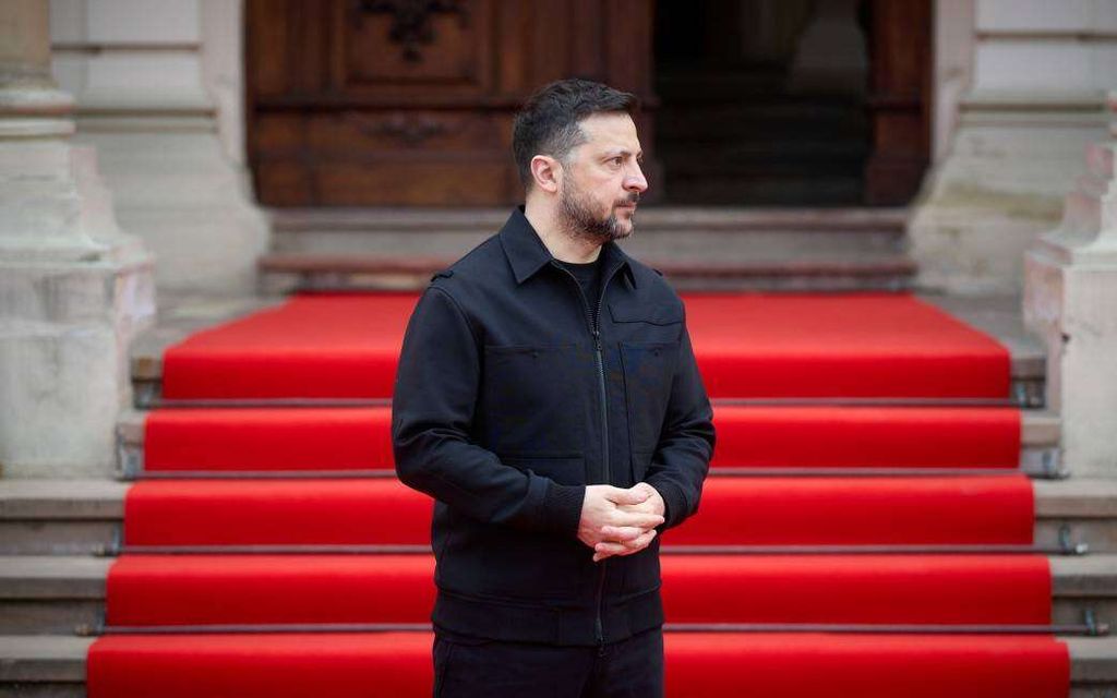 Bloomberg: Kiistelty Družba-öljyputki aukeaa huomenna