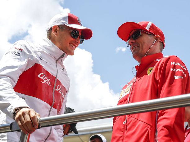 Marcus Ericsson ja Kimi Räikkönen tulevat hyvin toimeen keskenään. Kaksikko puhuu kisaviikonloppujen aikaan muun muassa heidän yhteisestä intohimostaan jääkiekosta.