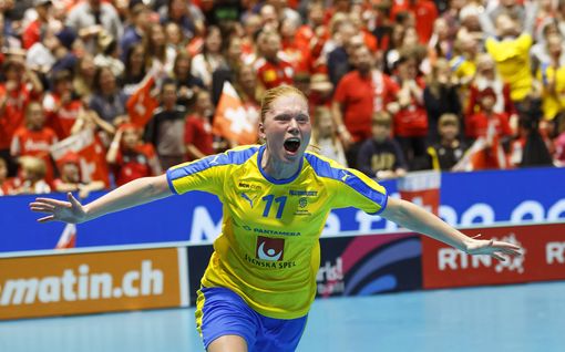”Skandaali” oli pilata trilleri­finaalin – Ruotsi voitti salibandyn MM-kultaa, Oona Kauppi turnauksen arvokkain