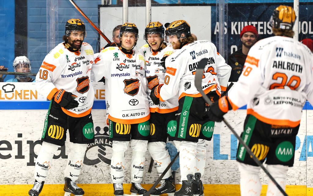 Onko tässä SM-liigan pudotuspelien kuumin ketju?