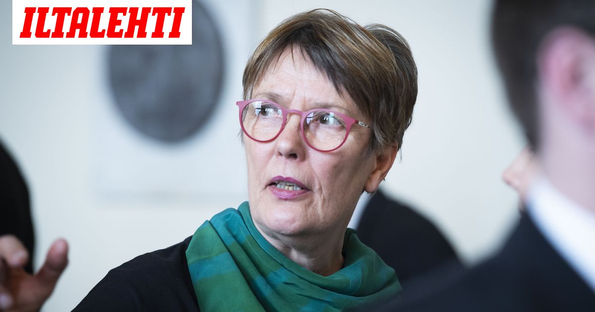 Leskeksi jäänyt Satu Hassi ajautui vääntöön vakuutusyhtiön kanssa - Vimarsana News