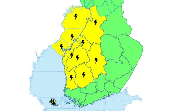 Länsi-Suomi keltaisenaan ukkosvaroituksista: 