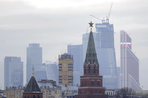 Moskovassa eristettiin tänään tiistaina rakennus epäilyttävän laukun takia.