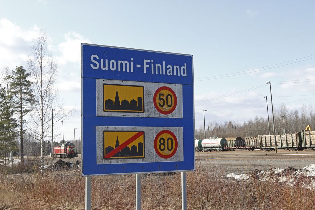 Venäjä pidätti metsässä kohti Suomen rajaa liikkuneen naamioituneen miehen