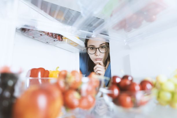 Kaikkia hedelmiä ja vihanneksia ei kannata säilyttää jääkaapissa.