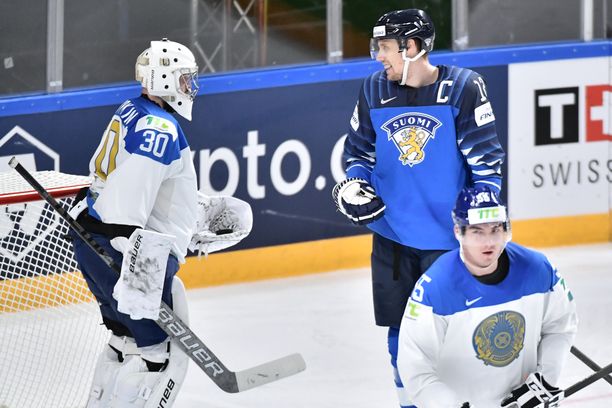 Kapteeni Marko Anttilan rooli joukkueessa on valtava. Kuten Kazakstan-peli osoitti, työmaata riittää.
