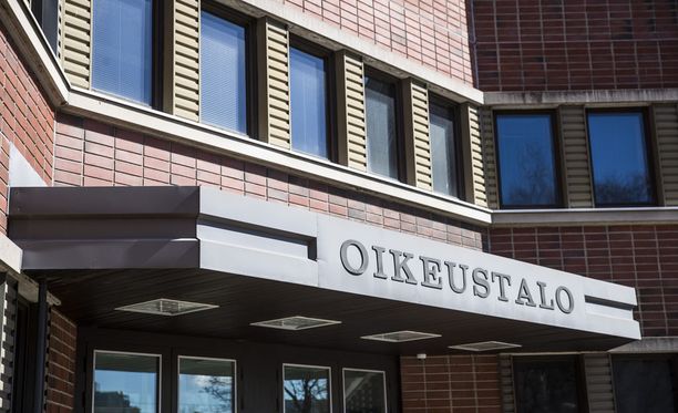 poika voimassa äiti seksiä