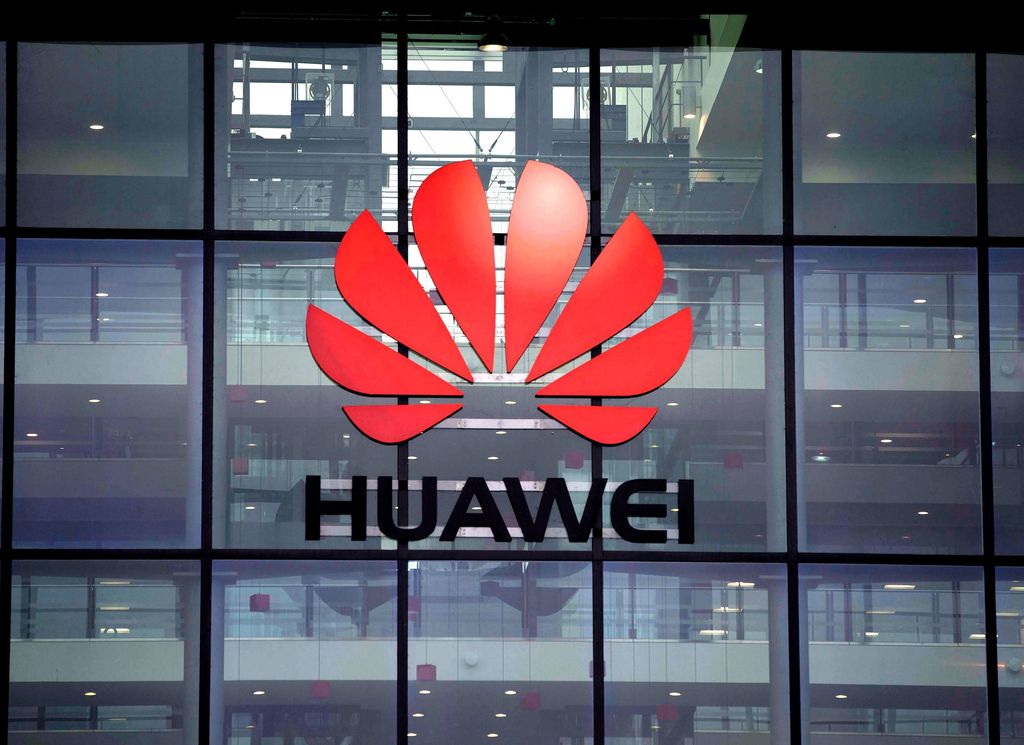 Huawei irtisanoi vakoilusta epäillyn työntekijänsä
