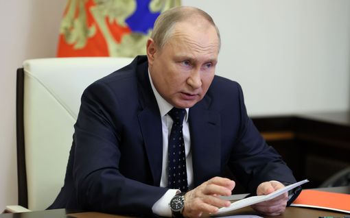 MPKK:n professori varovaisena Putinin väitetyistä sekaan­tumisista taktiikoihin – väläyttää silti mahdollisuutta: Putin ehkä paniikissa