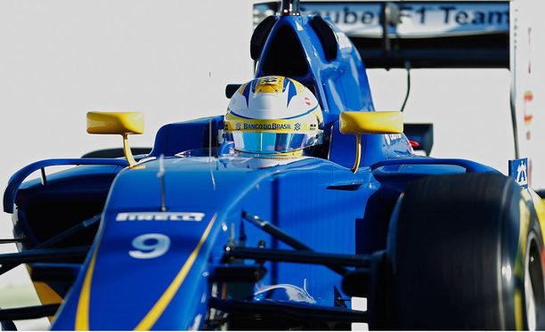 Sauber-kuskit Marcus Ericsson ja Felipe Nasr joutuvat uuteen kauteen äärimmäisen haastavista asetelmista. 