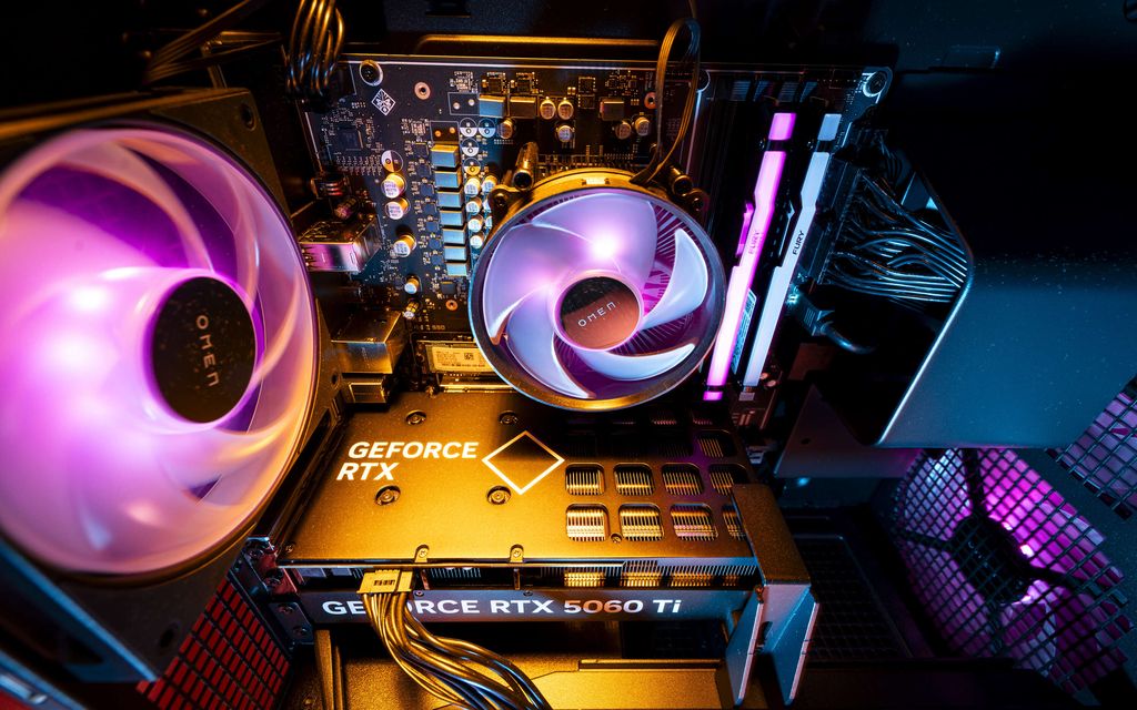 Merkkikoneet, kloonit ja itse kootut: Millainen pelitietokone tarjoaa parhaan vastineen rahalle?