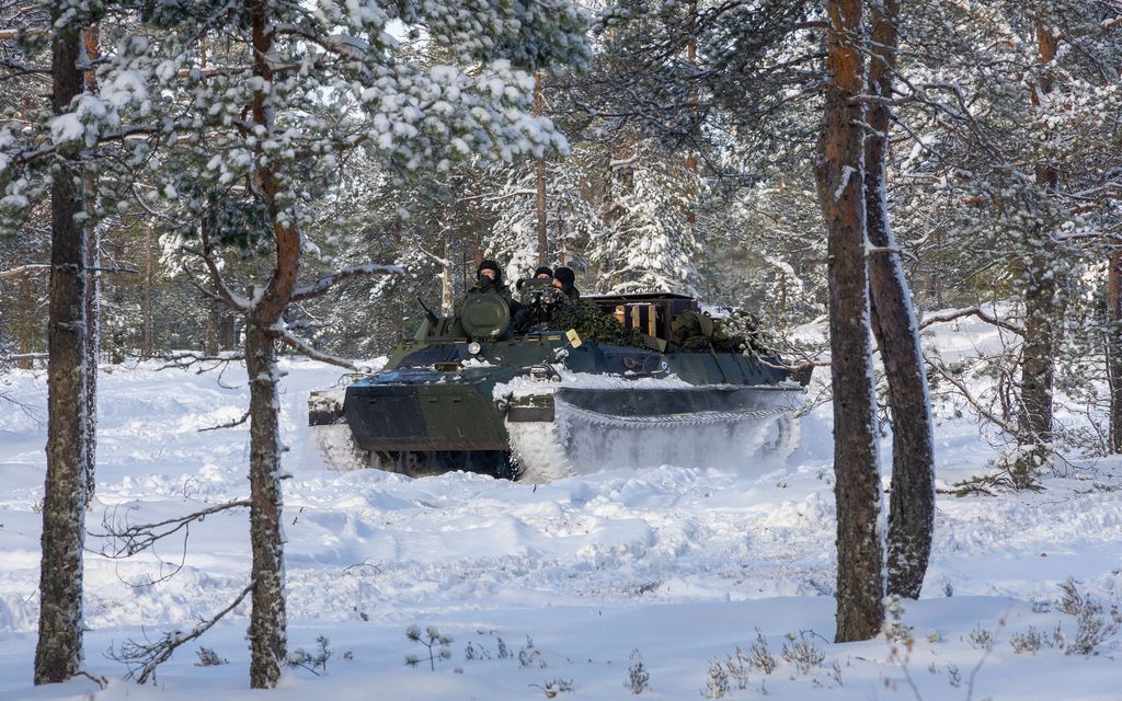 Sotapaniikki leviää Ruotsissa – Näin Puolustus­voimat kommentoi
