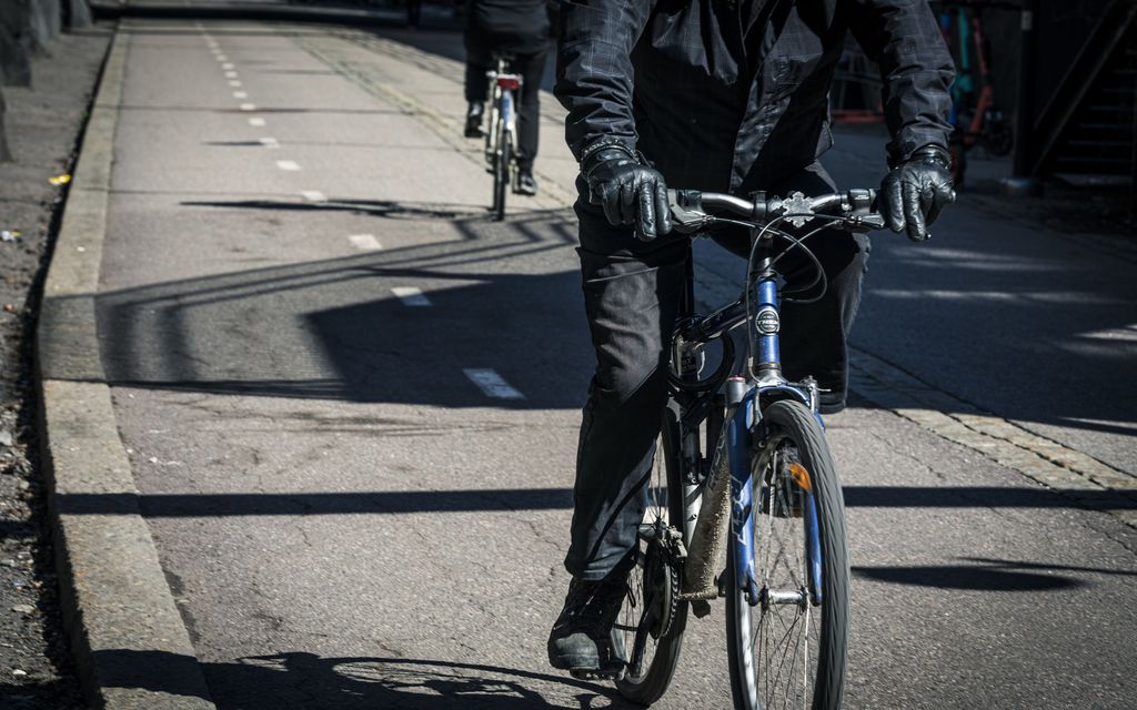 Henkilöauto ja polkupyörä törmäsivät Tuusulassa – Pyöräilijä sairaalaan, poliisi pyytää havaintoja