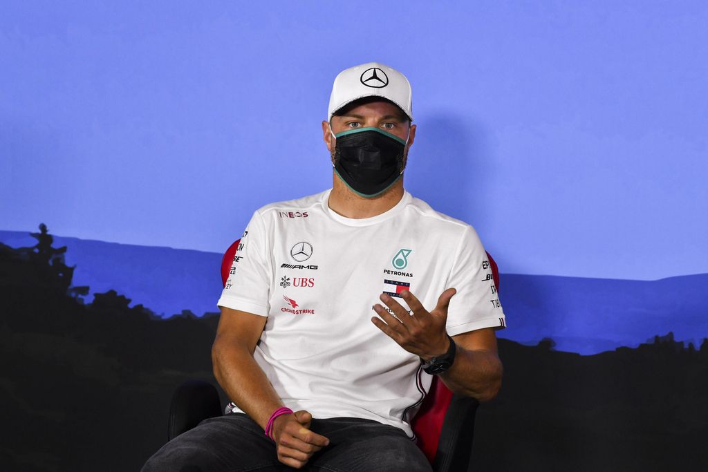Mercedes-pomolta suoraa puhetta Valtteri Bottaksen jatkosta – Sebastian Vettelin tilanne aiheuttaa hieman mutkia matkaan