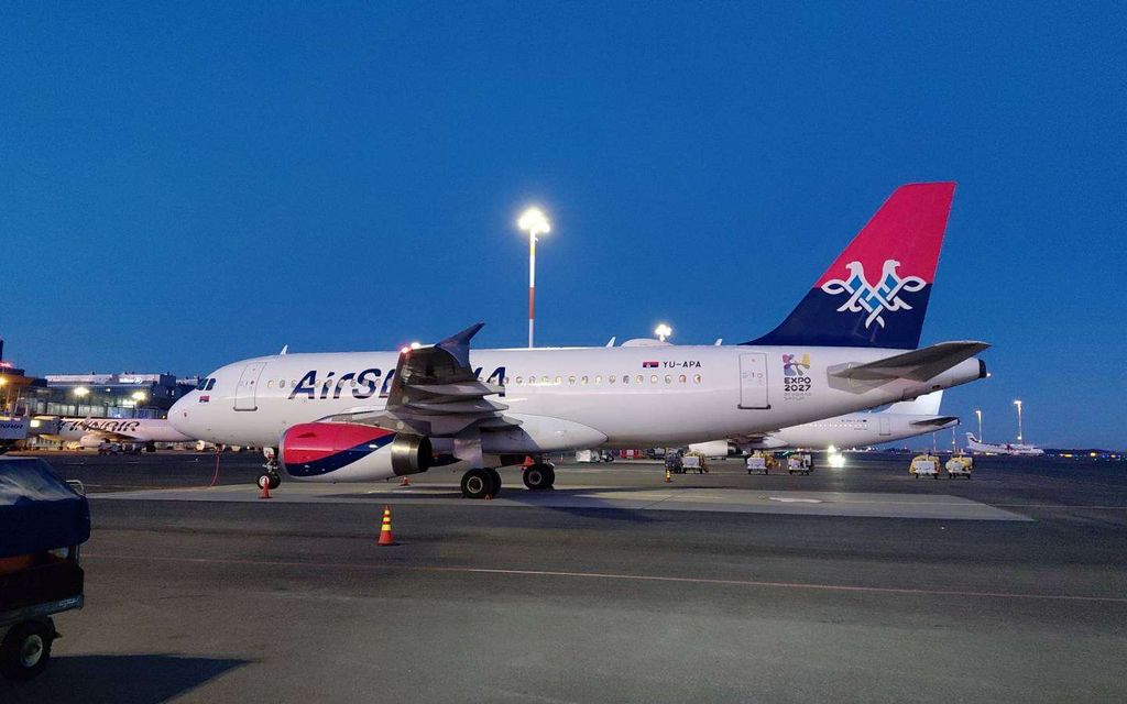 Venäläis­matkustajat jäivät jumiin Helsinki-Vantaalle – Uutta tietoa tilanteesta