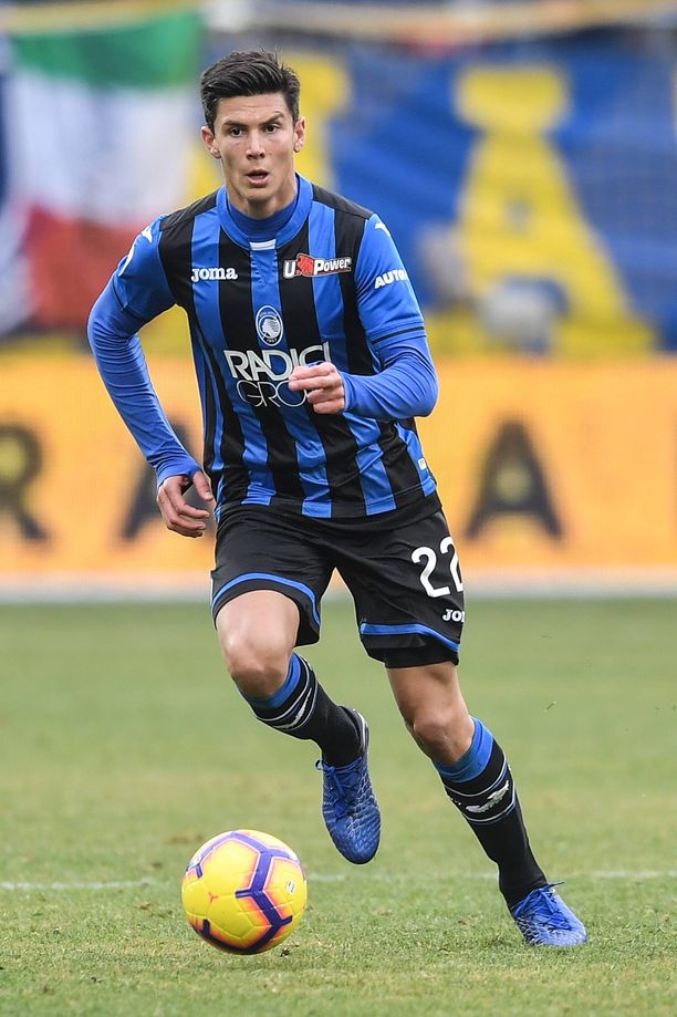 Matteo Pessina pelasi ensimmäiset Serie A -pelinsä Atalantassa viime kaudella.