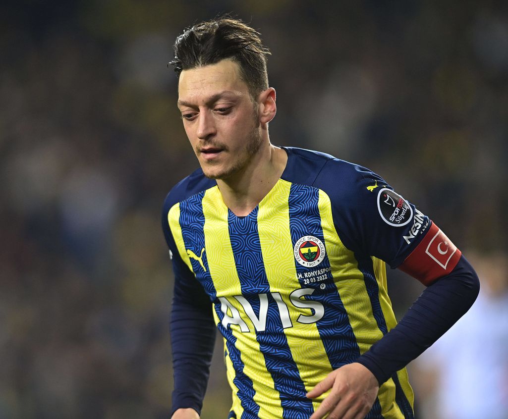 Agentti: Mesut Özil tekemässä yllättävän uravalinnan – ”Hän on todella hyvä!”