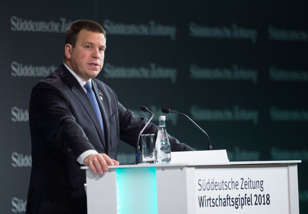 Viron pääministeri Jüri Ratas lähetti Iltalehdelle kirjallisen lausuntonsa.