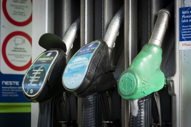 Polttoaineen hinta ja jakeluvelvoite: Diesel kallistuu?